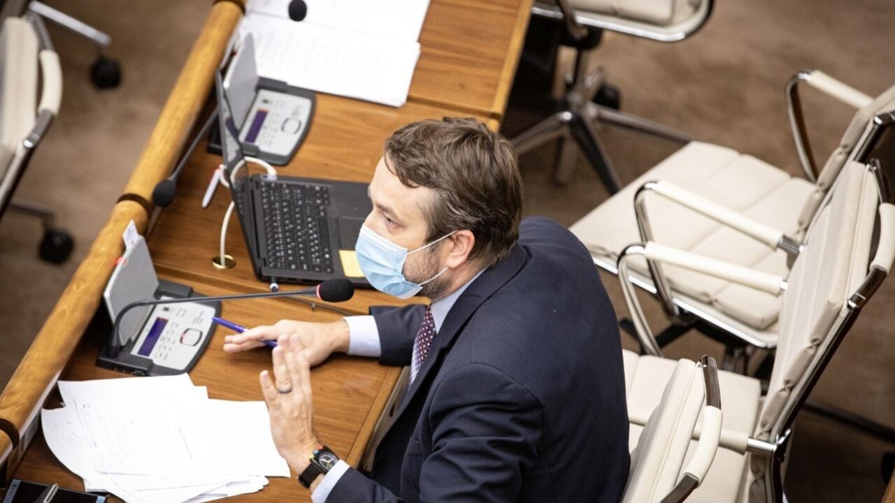 Blahu už nestíhajú pre status, kde mal obhajovať zločiny komunizmu