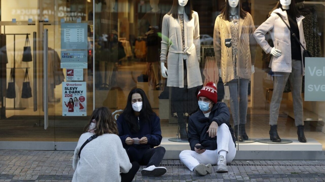 V ČR pribudlo takmer 3000 nakazených, najhoršie je na tom Praha