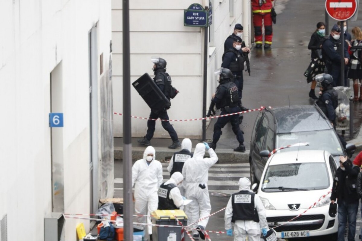 france-knife-attack-91994-ad59059fbfa1453b9aa084892448ab5c_e1a1fbe0.jpg