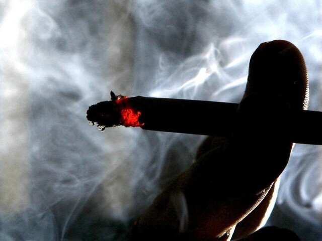 Cigarety zdražejú viac, ako sa plánovalo. Daň zvýšia trikrát