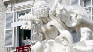 Pápež predstavil encykliku, zaoberá sa solidaritou medzi ľuďmi