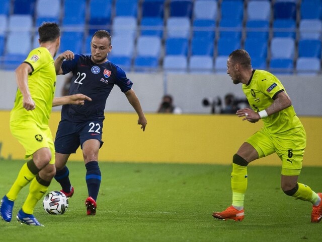 Reprezentácia sa stretla v Senci, Lobotkov štart je otázny