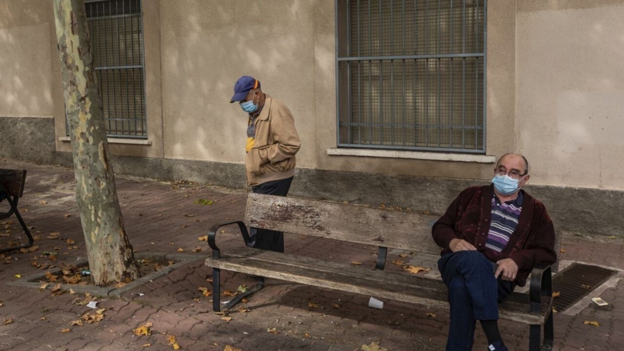 Napriek víkendu pribudli stovky prípadov, najviac v Bratislave