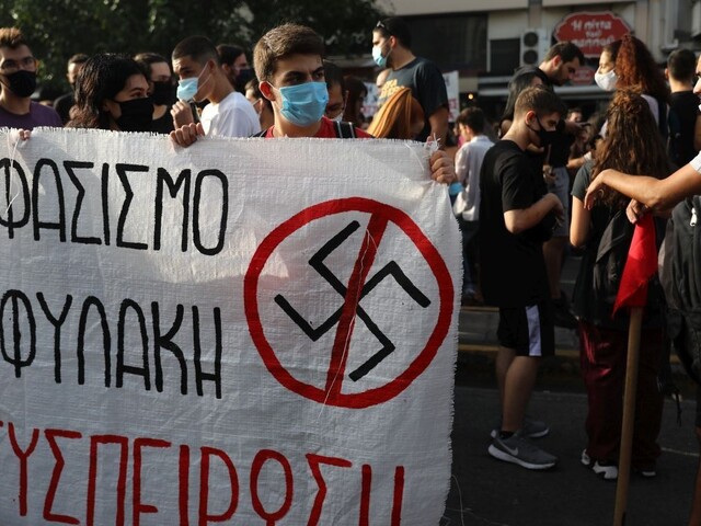 Rozhodli v kľúčovej kauze: Zlatý úsvit je zločineckou organizáciou