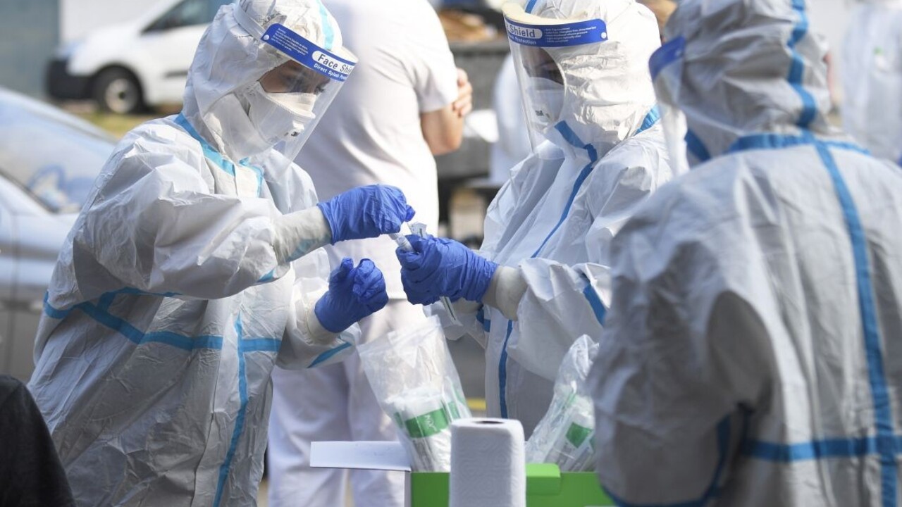 Spamätajte sa, hnevá sa premiér. Na Orave obchádzajú pravidlá