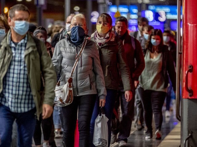 Pribudli úmrtia, situácia sa zhoršuje. Ako sme na tom s nákazou