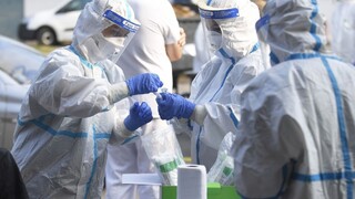 V ČR počet prípadov enormne stúpol, hlásia štvrtý rekord za sebou