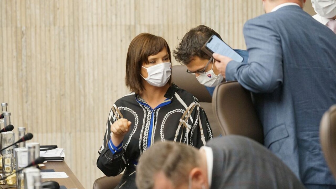 Môžeme prísť o 109 miliónov eur z eurofondov. Čas sa kráti