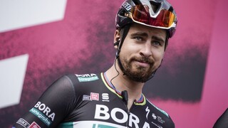 Sagan triumfoval na Giro. Po úniku vyhral svoju prvú etapu