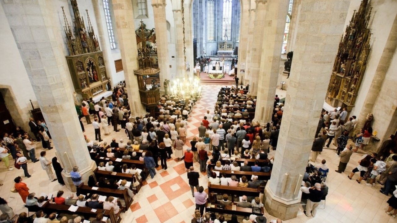 Prehodnotia zákaz bohoslužieb? Obhajuje ho i veriaci Krajniak