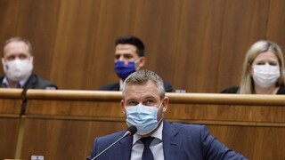 Hlas-SD chce odvolať Krajniaka, pácha vraj sociálny masaker