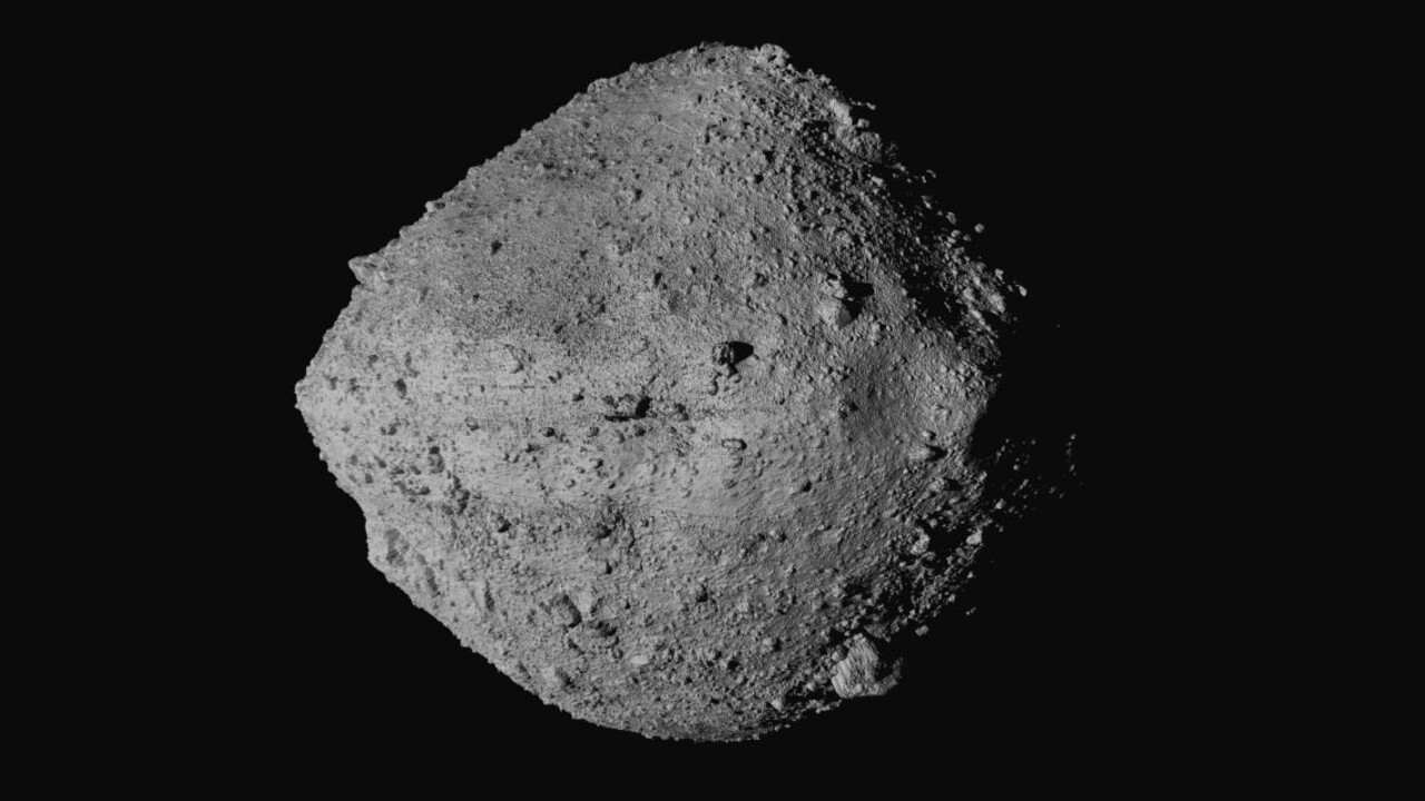 Podarilo sa. NASA získala vzorky z asteroidu, takto to vyzeralo