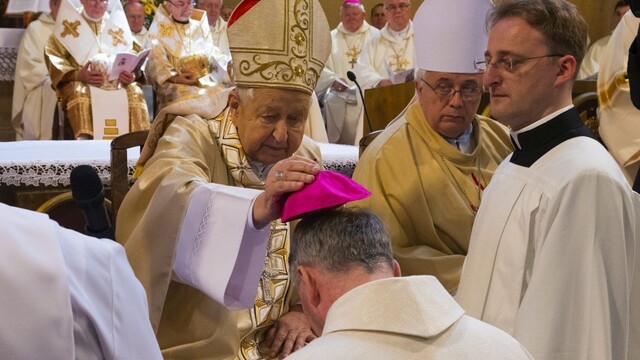 Nakazili sa aj slovenskí biskupi a viacero seminaristov