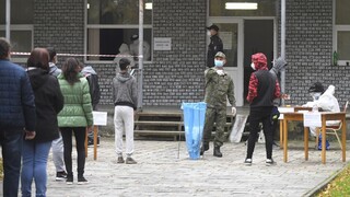 O testovanie je veľký záujem. Uprednostníme miestnych, tvrdí Naď