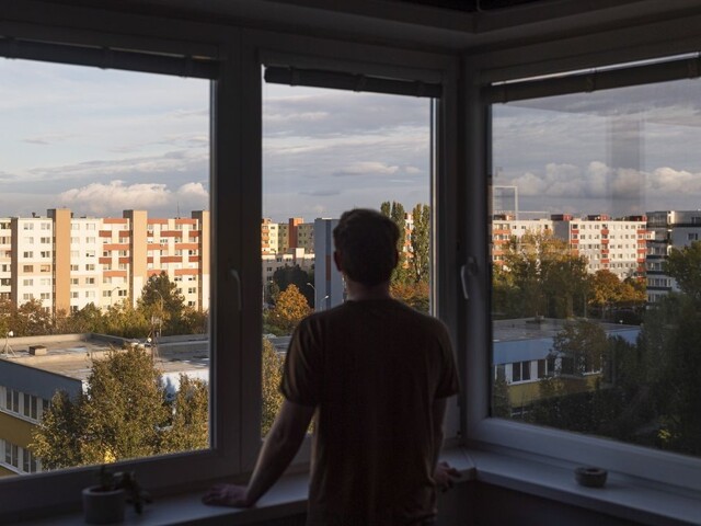 Dezinfikujte a vetrajte. Takto treba postupovať pri domácej izolácii