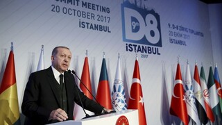 Turecký prezident vyzýva na bojkot produktov z Francúzska
