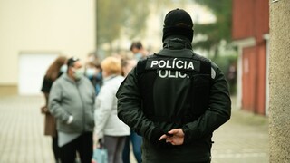S testovaním vraj musia pomôcť i nakazení. Hoax, reaguje polícia