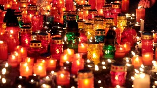 Spomíname na tých, ktorí odišli. Vzdajte im hold doma, apeluje polícia