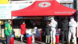 Pol milióna testov. Pozrite si, kde a koľko pribudlo infikovaných