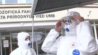 Zostali na internátoch. Testovali i stovky zahraničných študentov