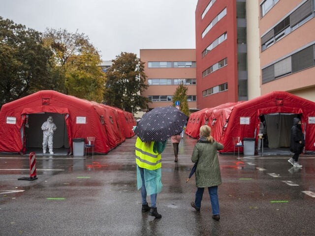 Bratislava na tom nie je zle, primátor nie je za druhé kolo testovania