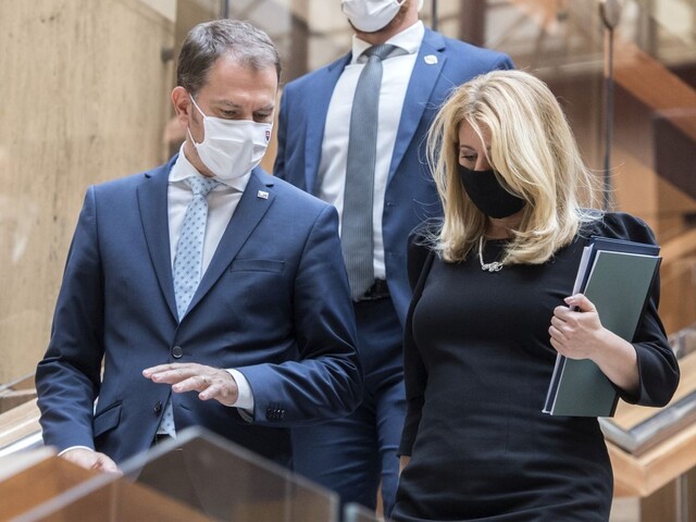 Akt zmierenia? Prezidentka a premiér spolu hovorili o testoch