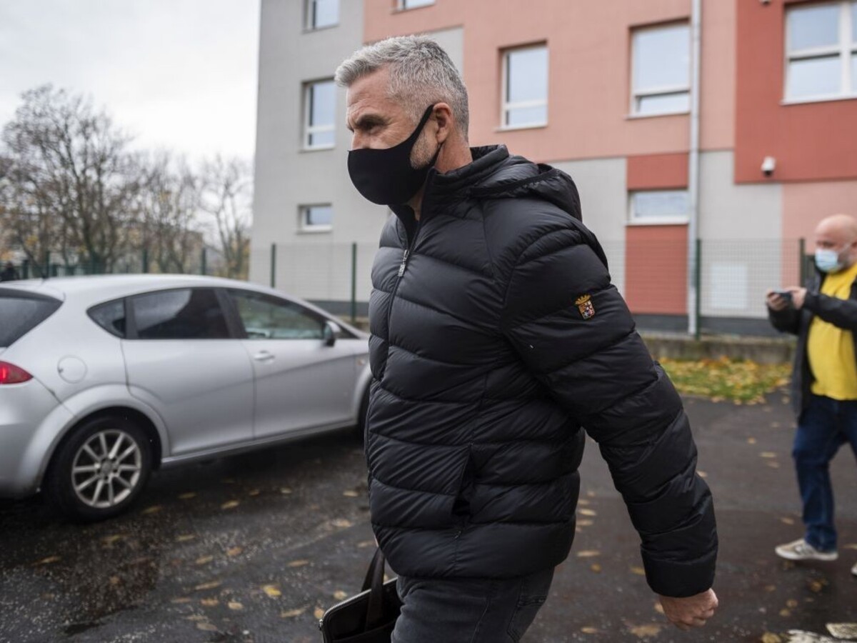 Chcú ho kriminalizovať? Exšéf polície podal trestné oznámenie