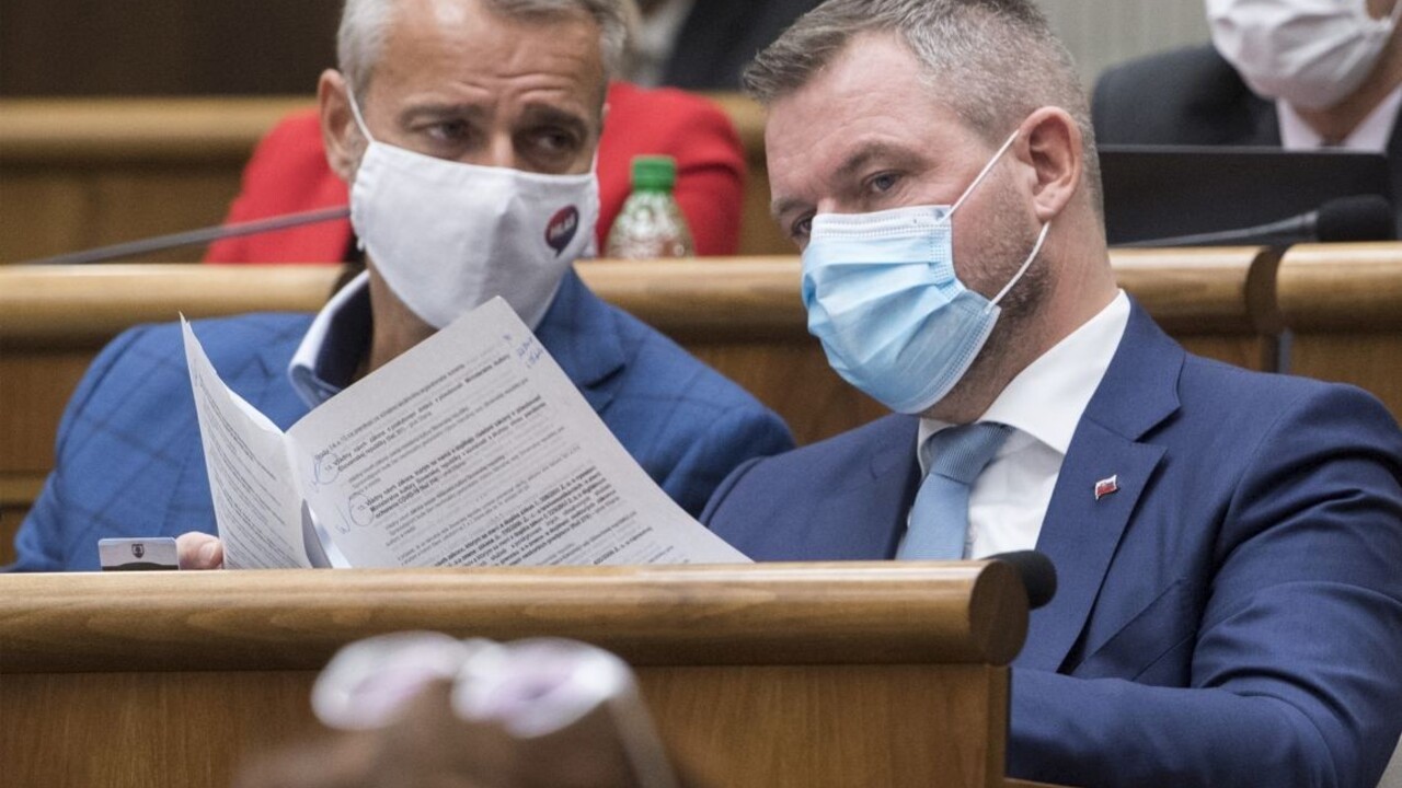 Pellegrini vidí pri testovaní nejasnosti. Kde vláda dospela k 0,7 %?