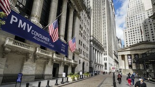 Dobrá nálada nevydržala, burzy reagovali na neistý výsledok volieb