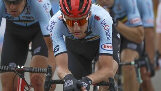 Tim Wellens vyhral 14. etapu Vuelty. Na čele zostáva Roglič