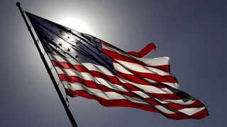 Kto bude šéfovať Bielemu domu? Bidenov tím nestráca nádej