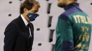 Tréner Mancini je pozitívny, musí zostať v izolácii