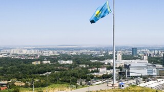 Kazachstan sa dištancuje od Ruska, plánuje meniť abecedu