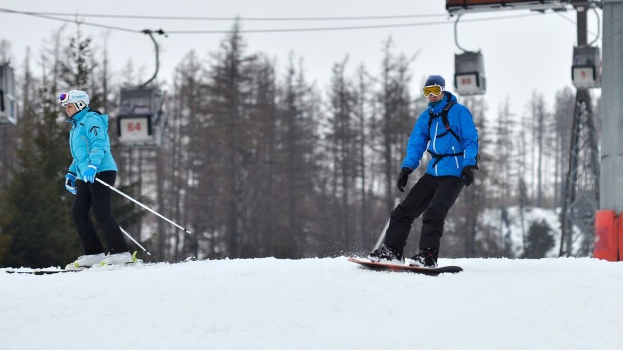 Tatranské testovanie dovolenkárov. Budú odbery robiť v rezortoch?