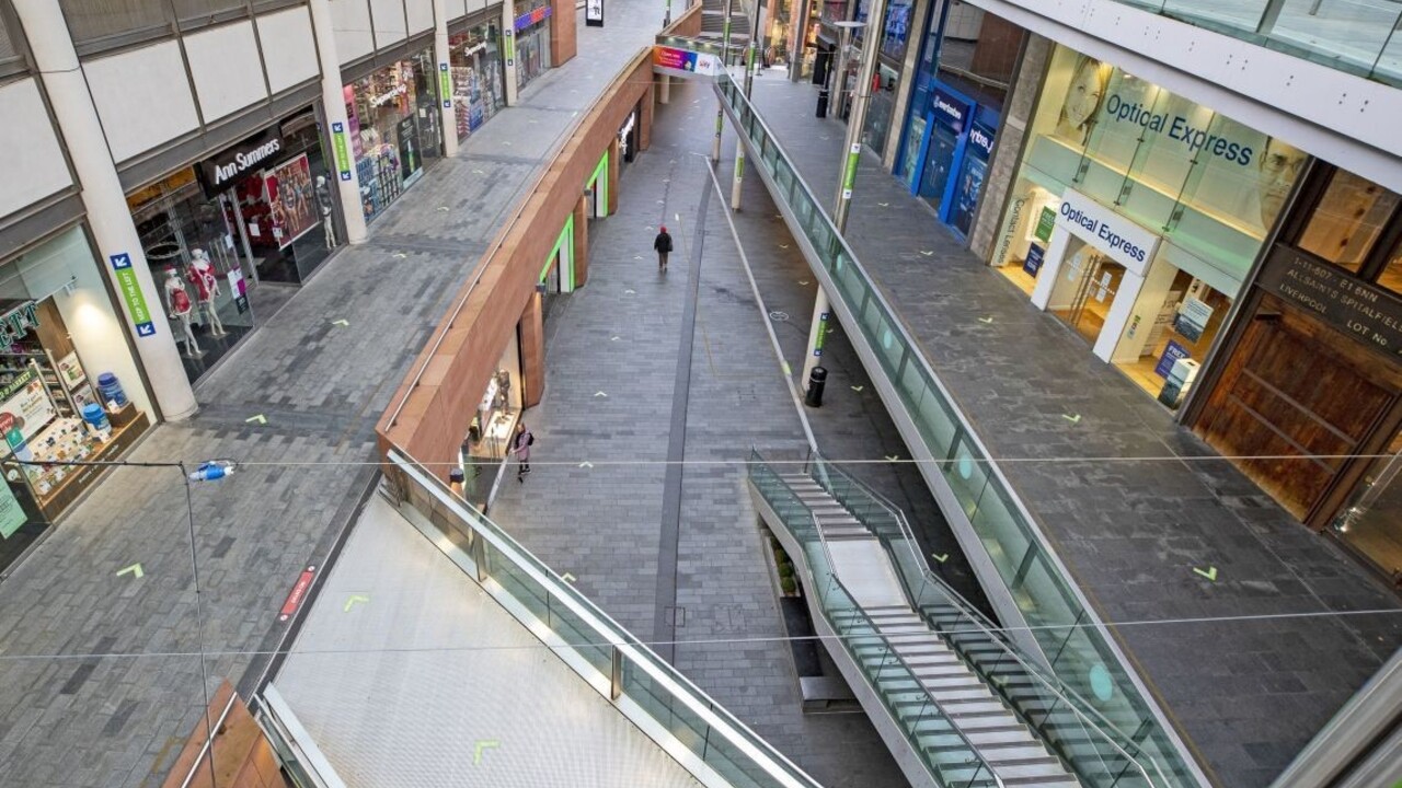 Čo nutne potrebujete počas pandémie? V každej krajine je to inak