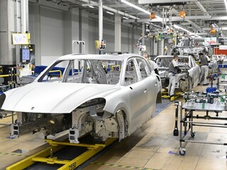 Bratislavský závod rozšíri výrobu o dva modely áut značky Volkswagen