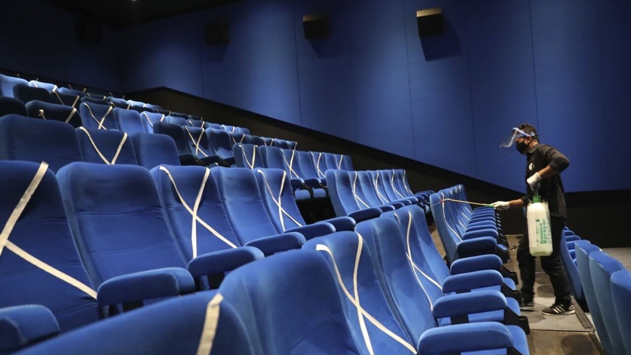 Kiná, divadlá i kostoly otvoria. Platia však viaceré podmienky