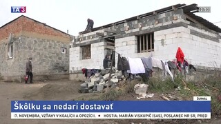 Škôlku na východe stavajú roky, ľudia z osady ju začali rozoberať