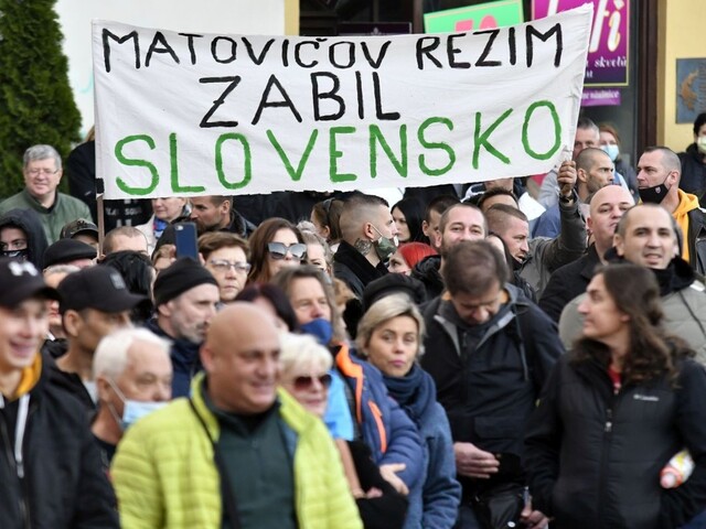Protest neobišiel ani Košice, v centre sa zišlo približne tisíc ľudí