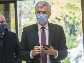 Ministri diskutovali o Maďarsku a Poľsku, chcú aby schválili rozpočet