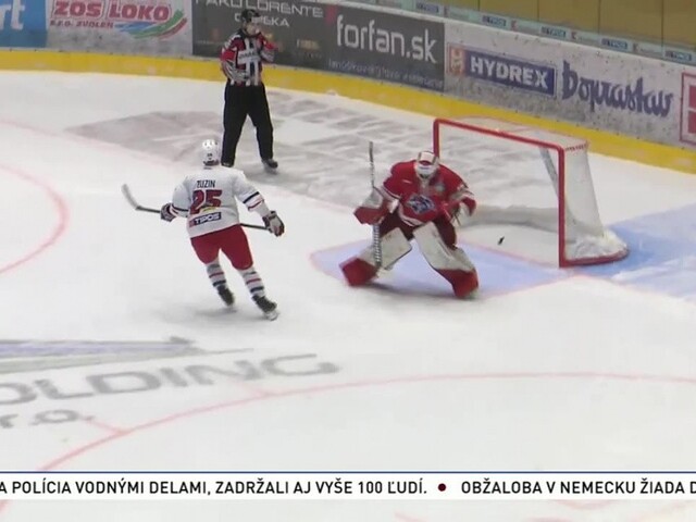 V dohrávke 14. kola si liptovskí hokejisti odniesli zo Zvolena bod