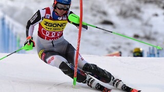 Skvelý výkon Petry Vlhovej. Vyhrala prvý slalom sezóny