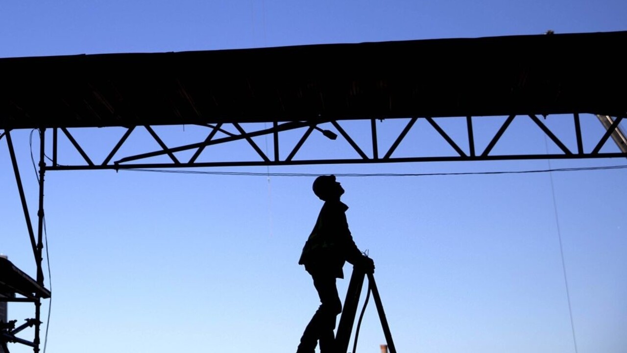 Nakazení zamestnanci majú nárok na príplatok. Za akých podmienok?