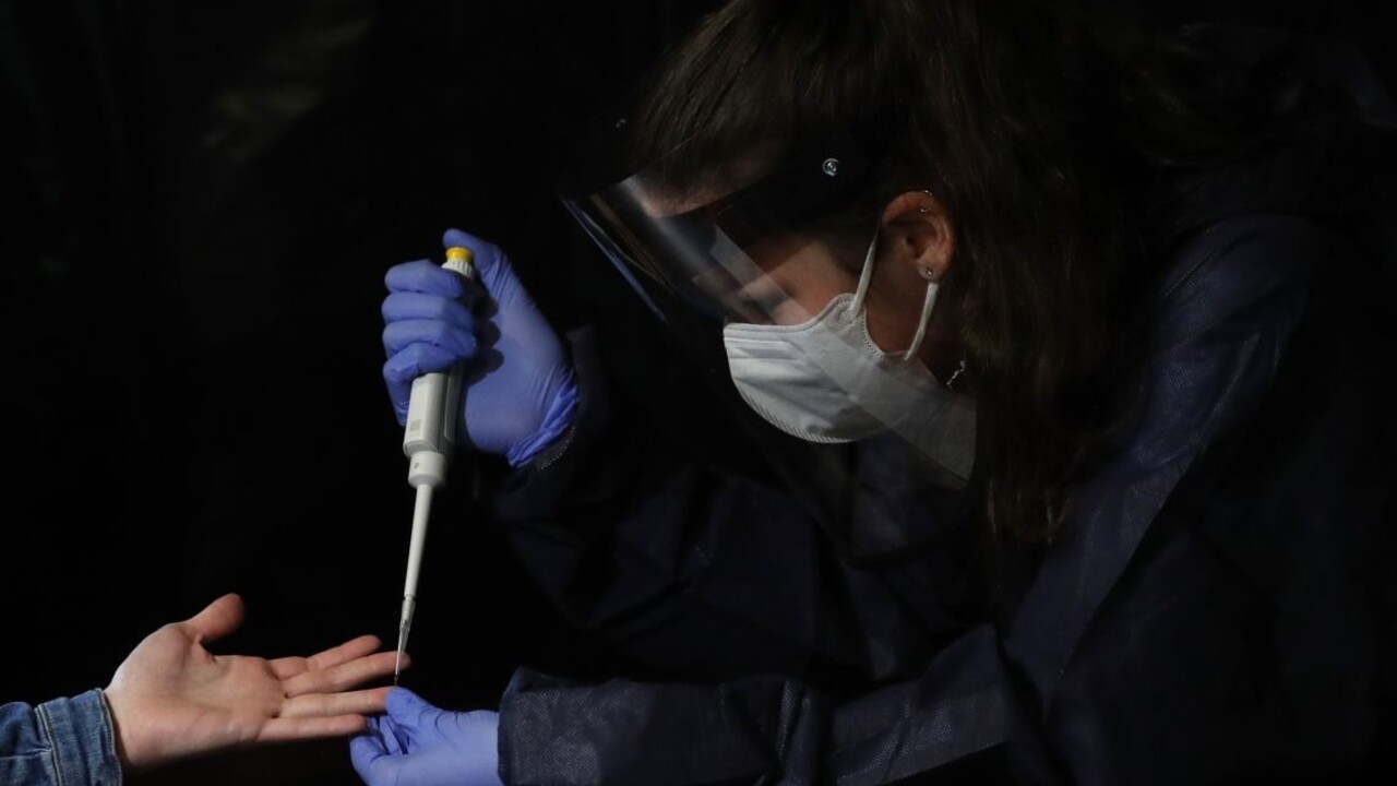 Bezplatné predvianočné testovanie. Česko sa inšpirovalo Rakúskom