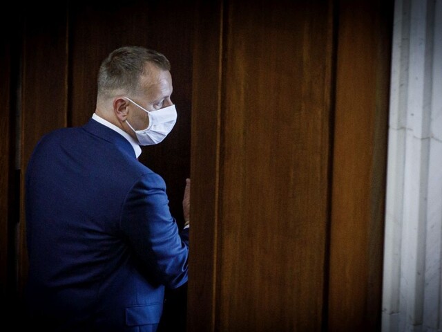 Bolo to porušenie pravidiel, priznali po koaličnej rade u Kollára