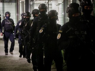 Penta reagovala na Haščákovo obvinenie a policajný zásah