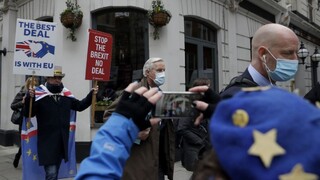 Čas sa kráti. Londýn a Brusel majú na dohodu posledný mesiac