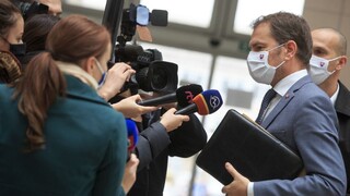Niektoré školy majú otvoriť, premiér je z Gröhlinga sklamaný