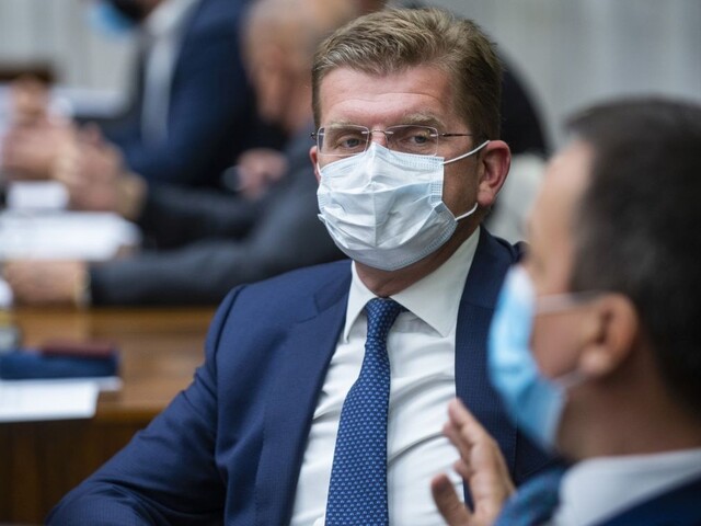 Bödör mal uplácať, aby nevyšetrovali Žigovcov. Exminister to odmieta