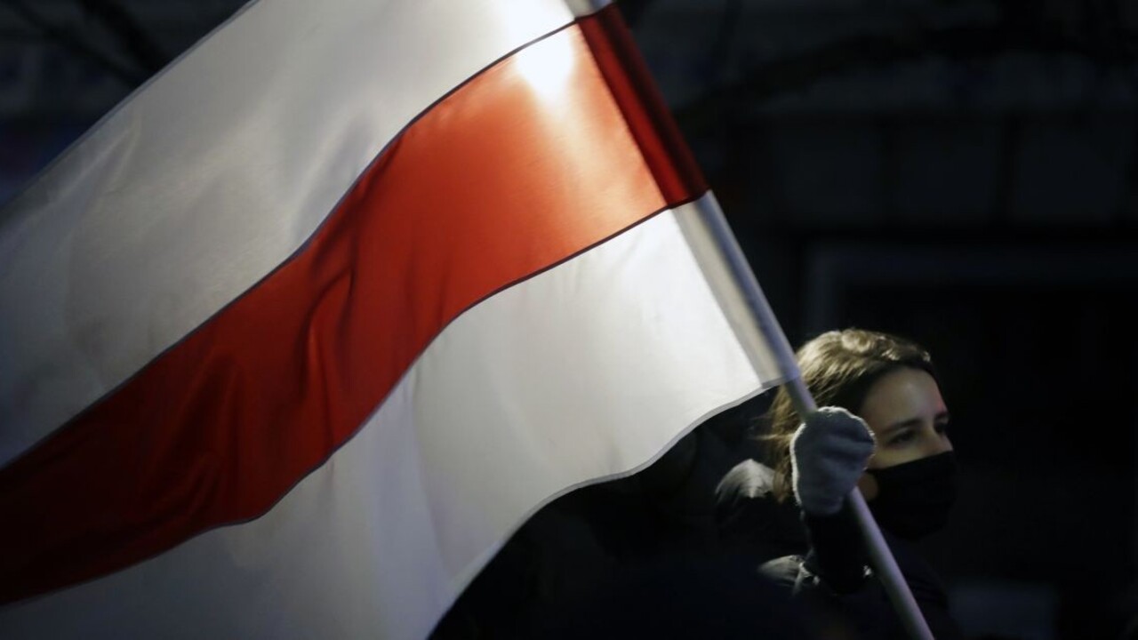 Obavy o slobodu tlače. Ropný gigant kúpil v Poľsku vydavateľstvo